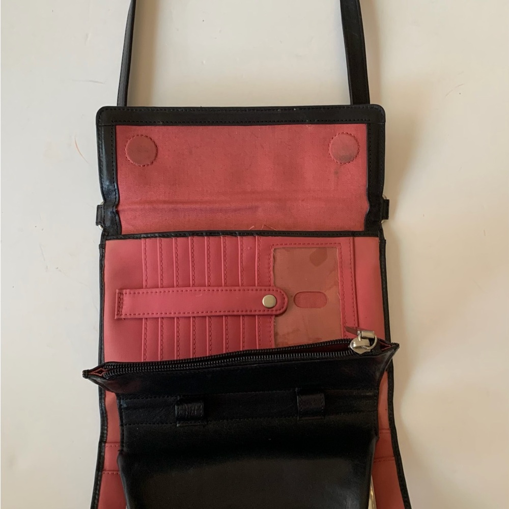 Hobo brand wallets and crossbody - Picture 4 of 11